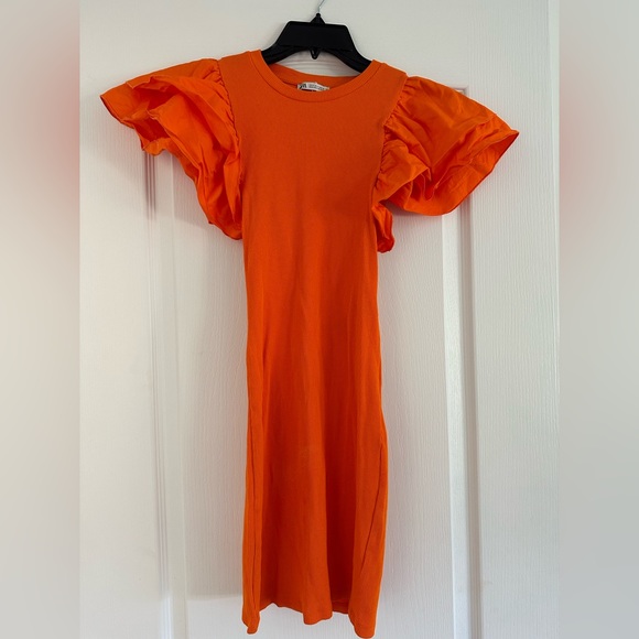 zara orange puff sleeve dress NWT Zara Cutwork Embroidery Midi Dress Orange